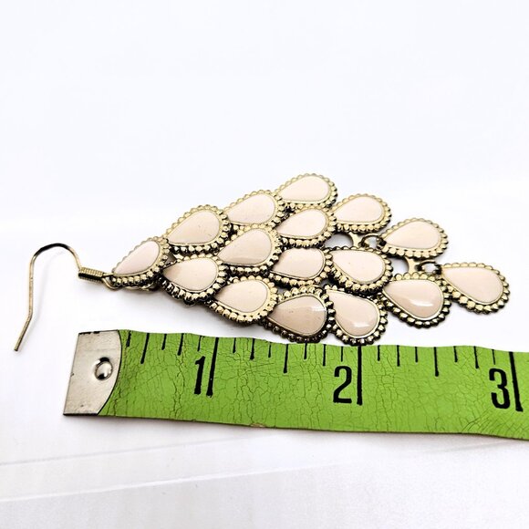 Vintage Ivory Blush Chandelier Drop Earrings Gold Tone - Picture 7 of 7